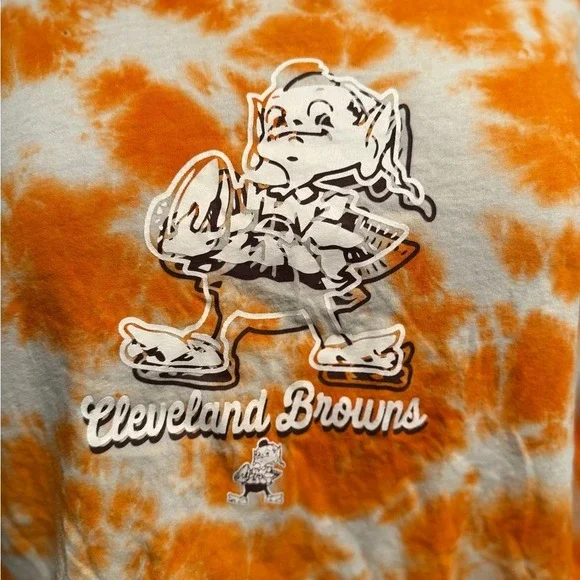 Cleveland Browns Women’s Crop Top - Picture 5 of 5